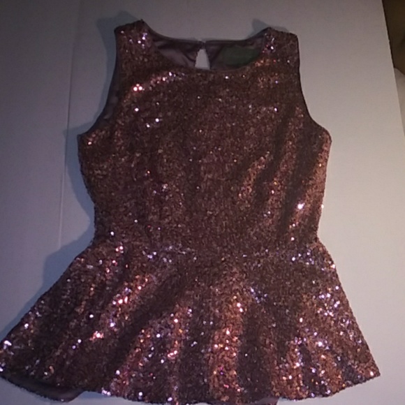 ✌ Sunday in Brooklyn Sequin Peplum Top - Picture 3 of 7